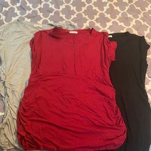 Short sleeve Maternity shirts. Size xl. Three in the set
